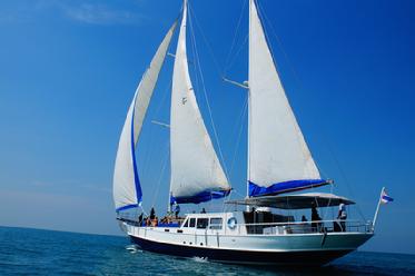 SAMUI BOAT CHARTERS